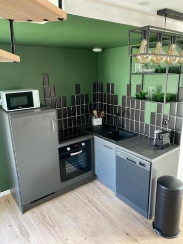 Appartamento Duplex Proche Gare Vue Tour Perret Avec Parking Gratuit Amiens Esterno foto